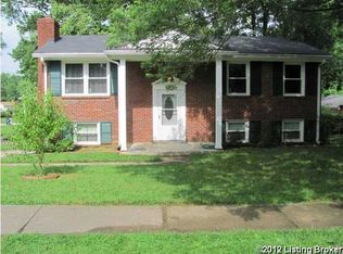 801 Rockbridge Rd, Middletown, KY 40243