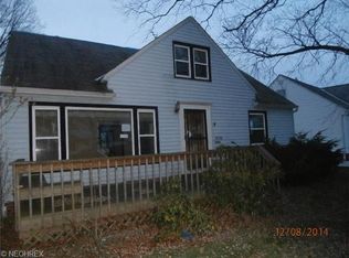 31820 Glenhurst Rd, Willowick, OH 44095