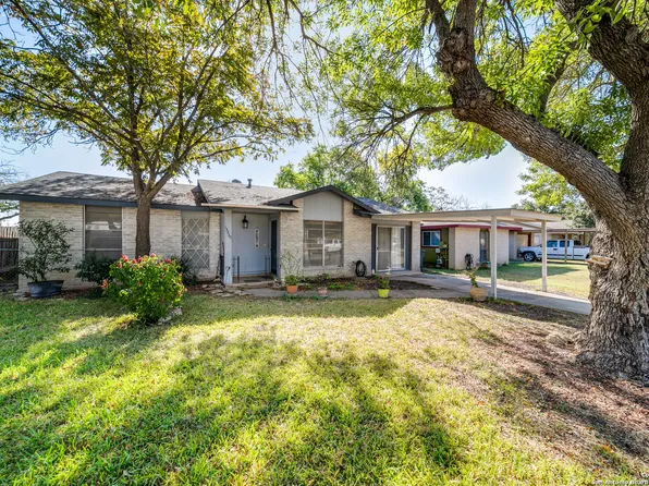 13330 CHESTERTON DR, San Antonio, TX 78217