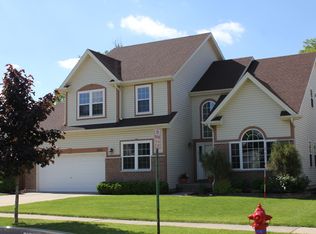 1425 Cornell Ct, Wheeling, IL 60090