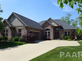 3902 W Anchor Dr, Peoria, IL 61615