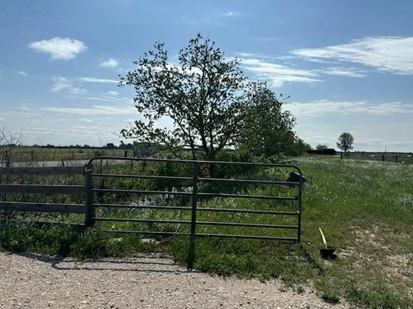 14520 Hughes Rd, Guy, TX 77444