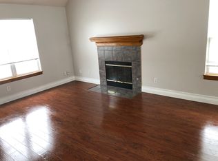 2720 Harrison Pl, Lawrence, KS 66047