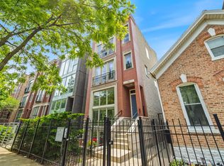 1030 N Hermitage Ave #1, Chicago, IL 60622
