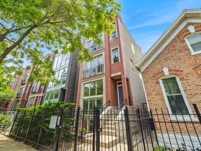 1030 N Hermitage Ave #1, Chicago, IL, 60622