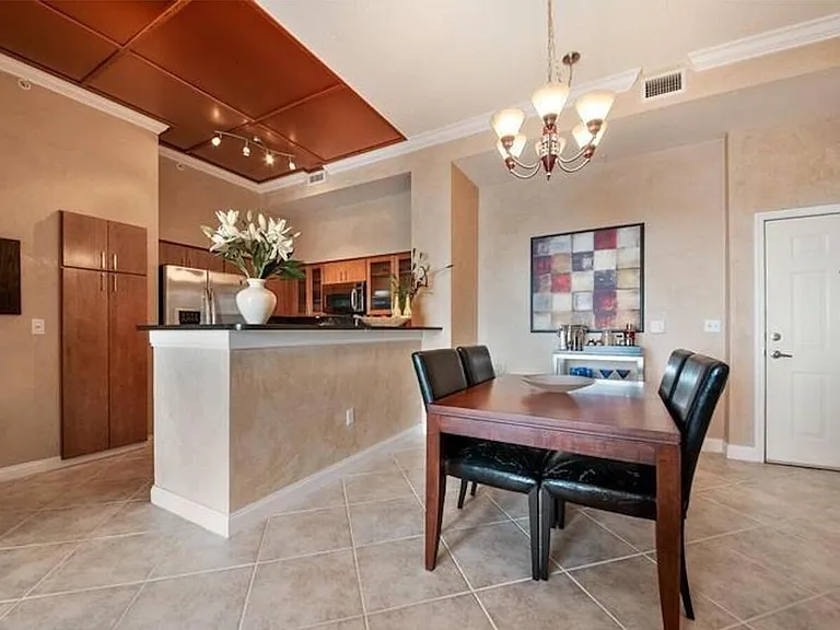616 Clearwater Park Rd #LP4 — Photo 5
