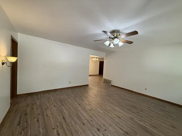 10705 Sunnymeade Pl — Photo 2