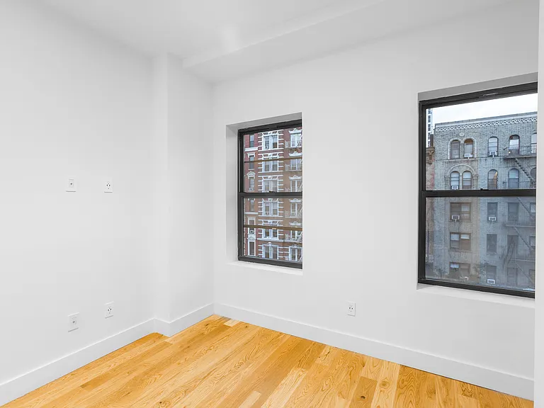 64 2nd Ave #Penthouse 3 — Photo 6