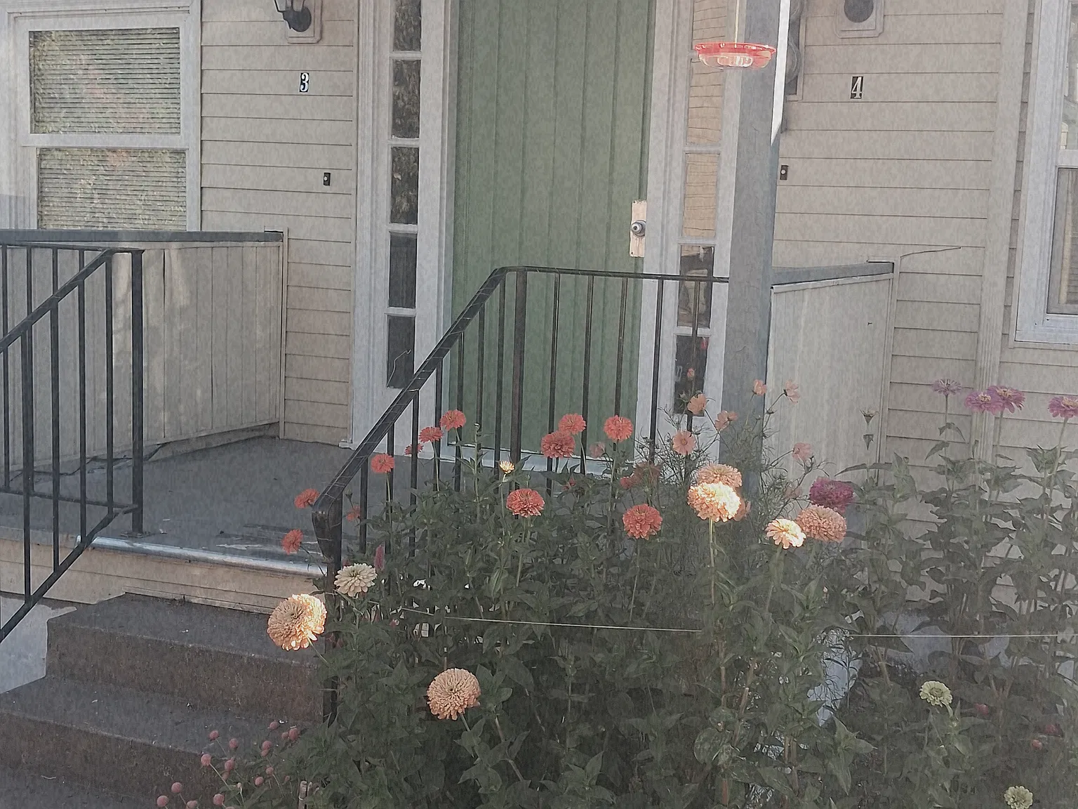 1 bed, 600 sqft, $1,200 — Photo 1
