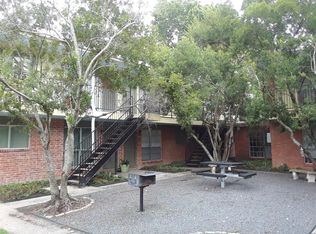 425 E 9th St APT 2, Houston, TX 77007