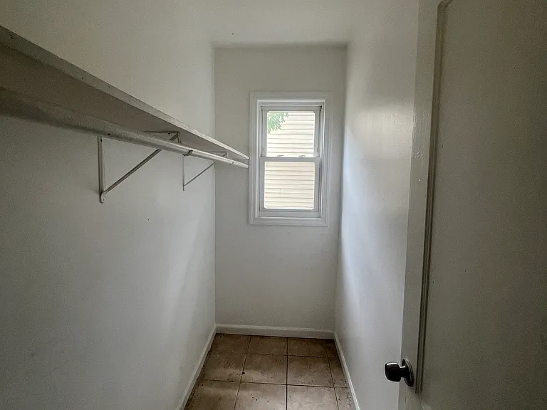 Alexander St — Photo 10