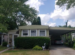 122 Cottonwood Dr, Lima, OH 45805