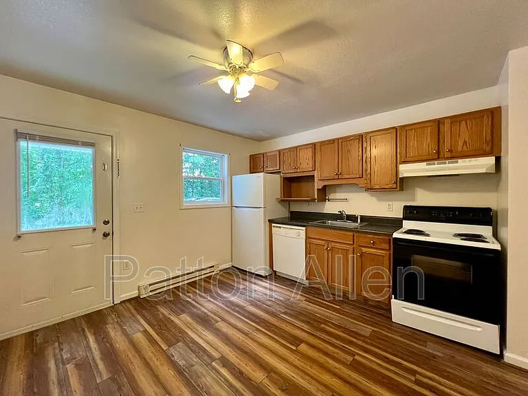 157 Citadel Dr #161A — Photo 4