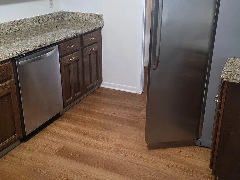 508 W Benforest Dr — Photo 3