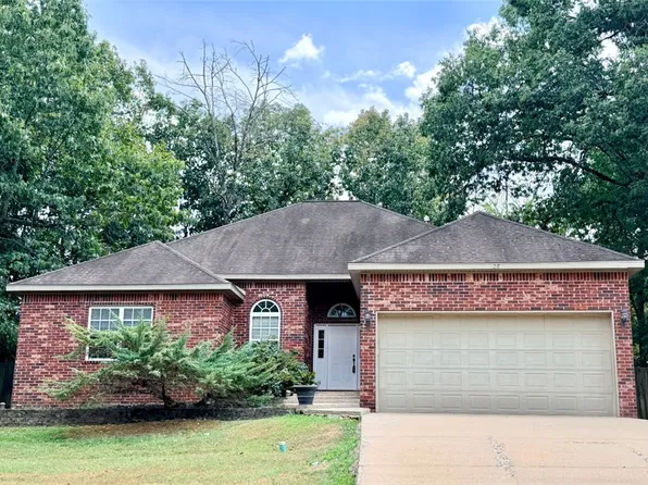 28 Harborough Ln, Bella Vista, AR 72714