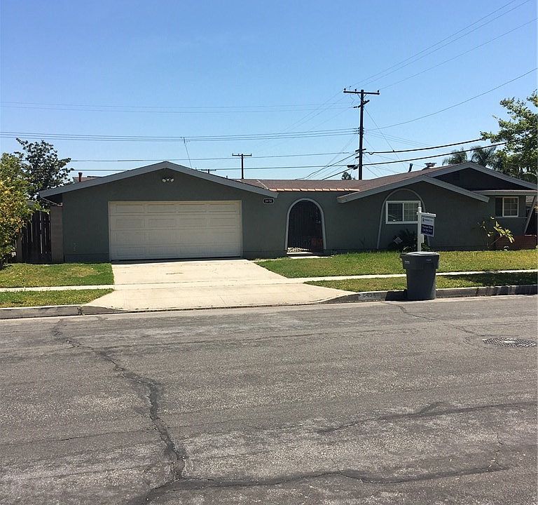 1st image of 8454 Mercury Dr