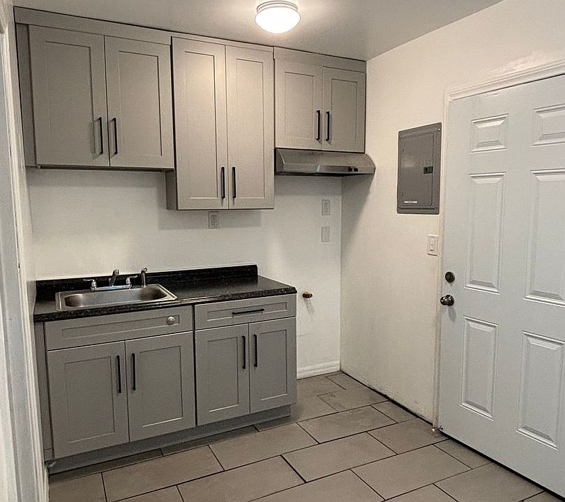 1st image of 4933 1/2 E San Juan St