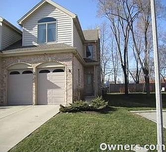191 Mayo Ct. Elmhurst, IL 60126