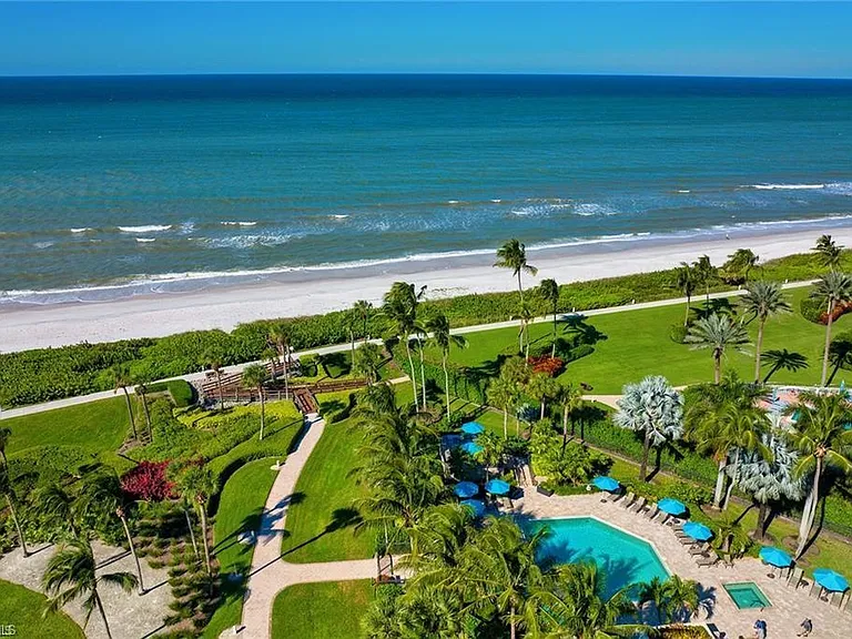 4551 Gulf Shore Blvd N #1001 — Photo 2