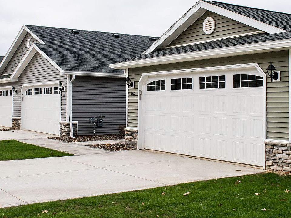 Enjoy Having an Attached Garage