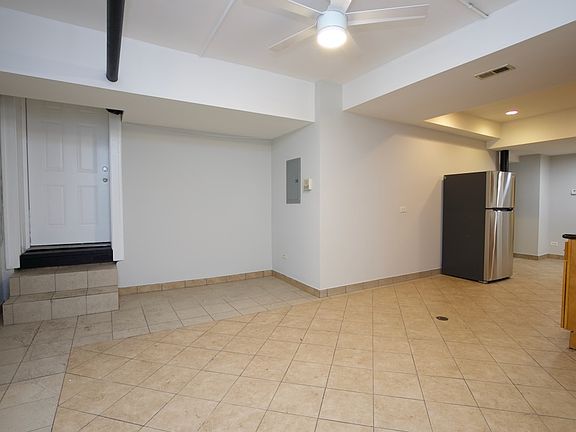 5th image of 1210 E Hyde Park Blvd #H