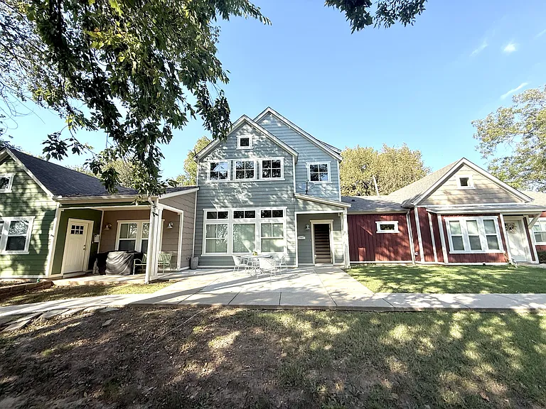 525 K St SW — Photo 1