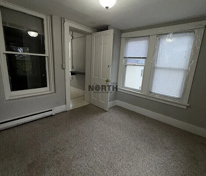 303 6th Ave W #4 — Photo 14