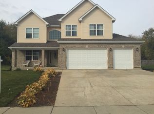 940 Belle Plaine Ave, Gurnee, IL 60031