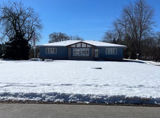 20515 W Downie Rd, New Berlin, WI 53146