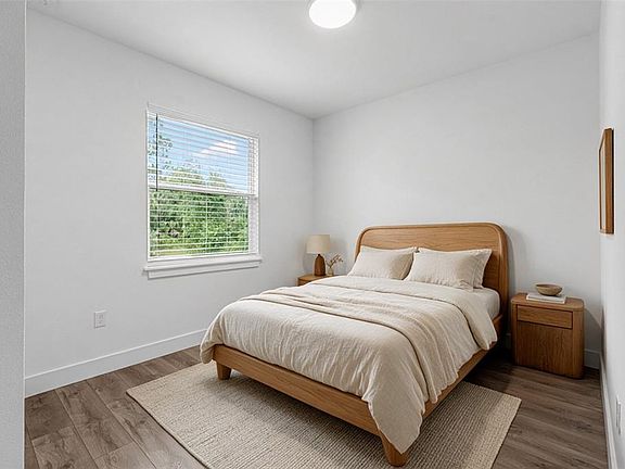 4th image of 2481 ALLSUP TERRACE