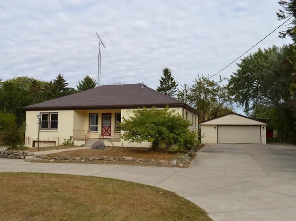 436 9th Pl, Kenosha, WI 53140