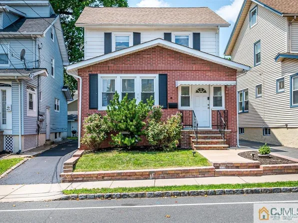 79 Van Ness Ter, Maplewood, NJ 07040