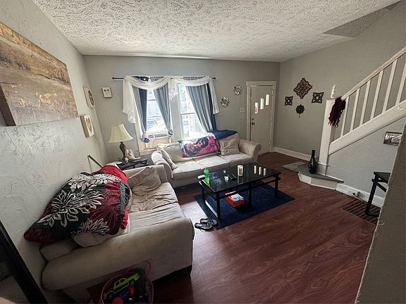 4th image of 1680 W 14th St