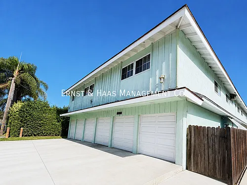1960 E Jackson St #5 Photo 1