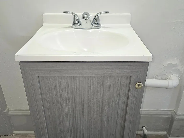 3912 Sheridan Rd #1 — Photo 7