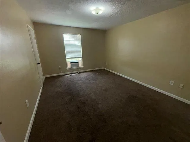 9002 Morrison Rd — Photo 8