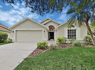 16803 Hawkridge Rd, Lithia, FL 33547