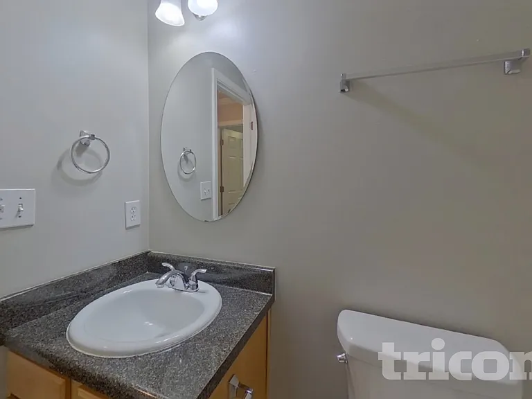 315 Avonlea Dr — Photo 18
