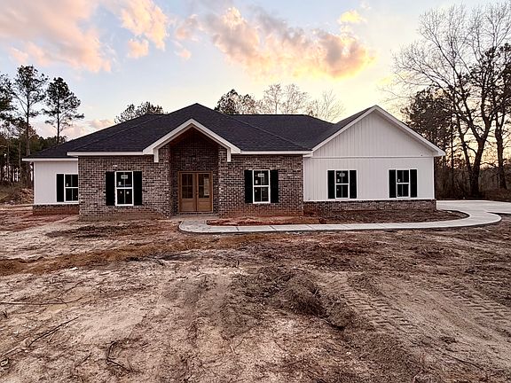 4th image of 905 Sweet Magnolia Ln