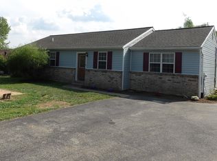 919 Sunrise Ln, Wrightsville, PA 17368