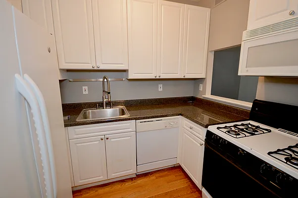 Rented by Corcoran | media 4