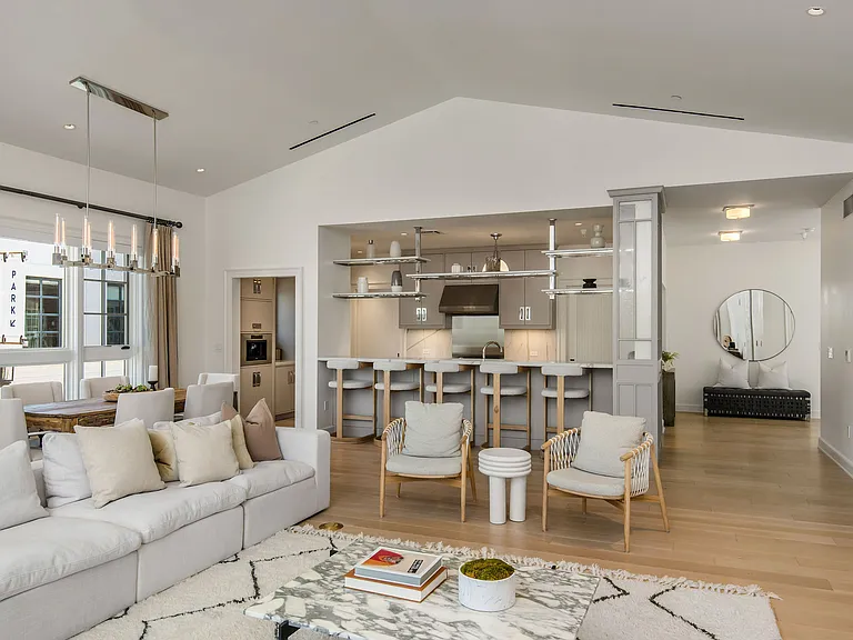 The Residences at Palisades Village — Photo 75