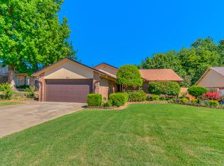 1600 Old Farm Rd, Norman, OK 73072