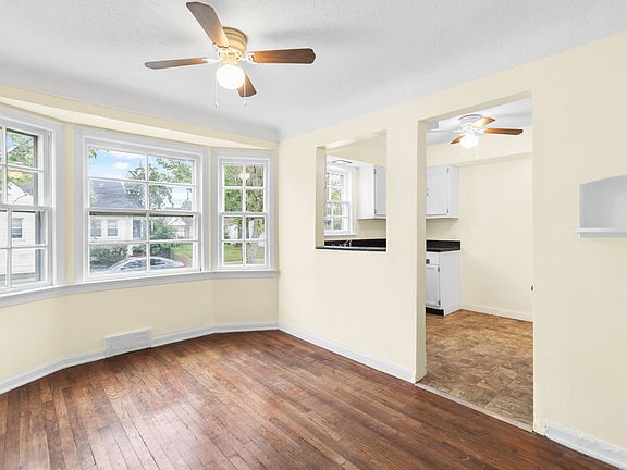 5th image of 4433 E 131st St
