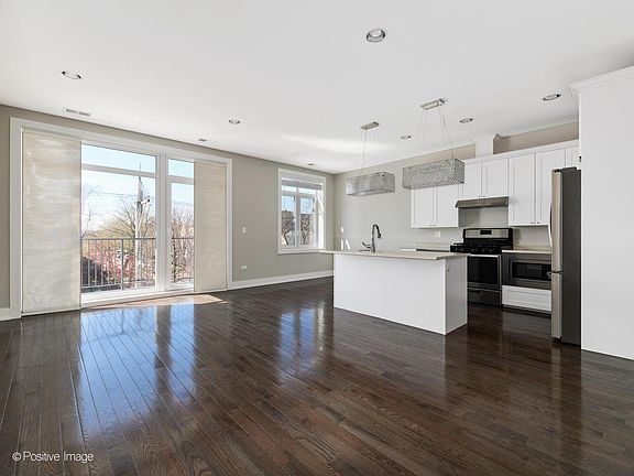 3rd image of 243 E 31st St #307