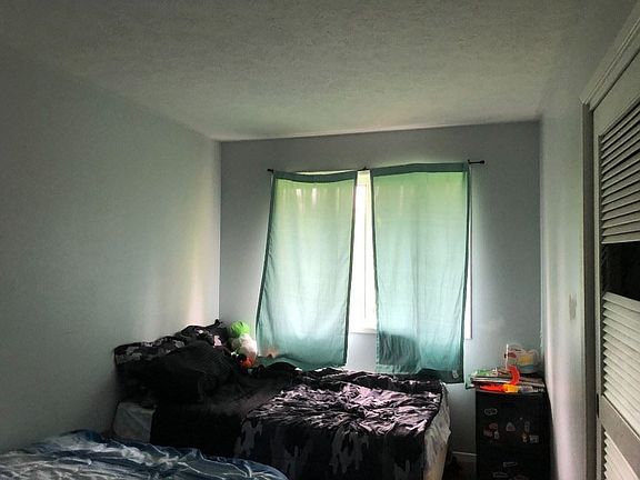 5th image of 15-2784 Hee St