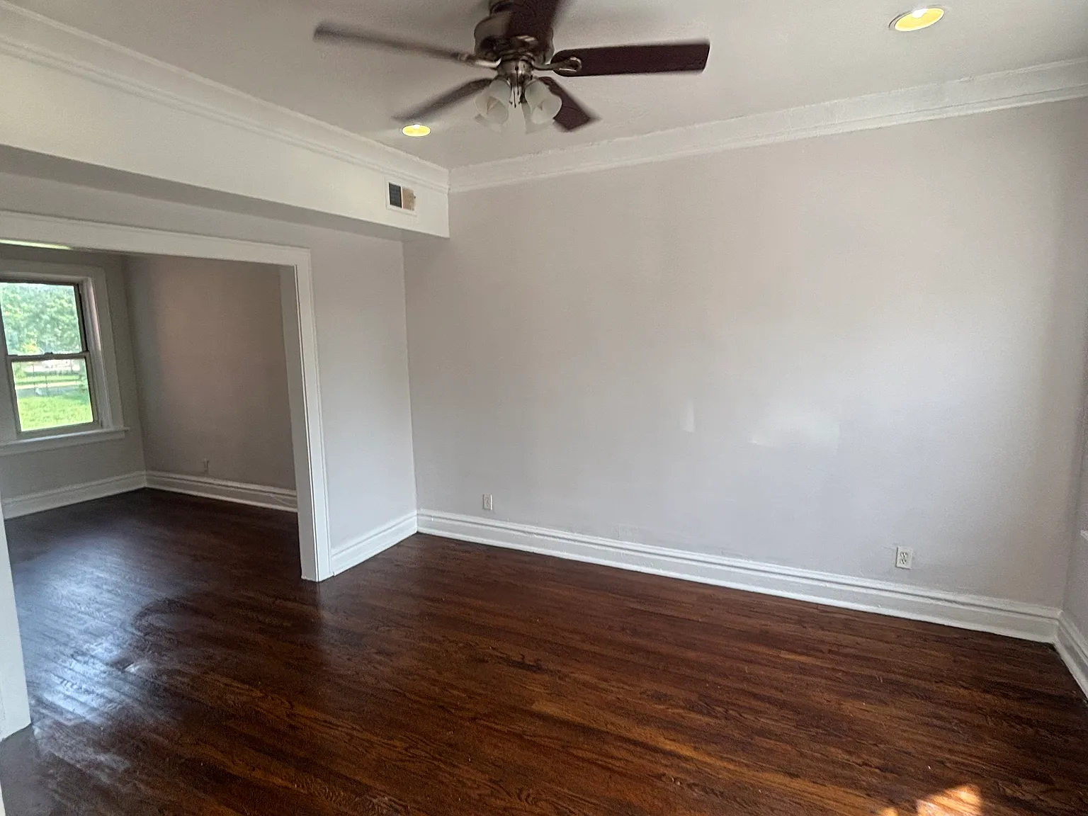 1 bed, $1,300 — Photo 1