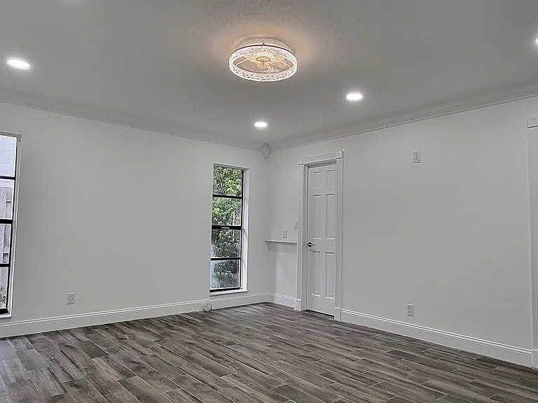 21452 Woodchuck Ln — Photo 14