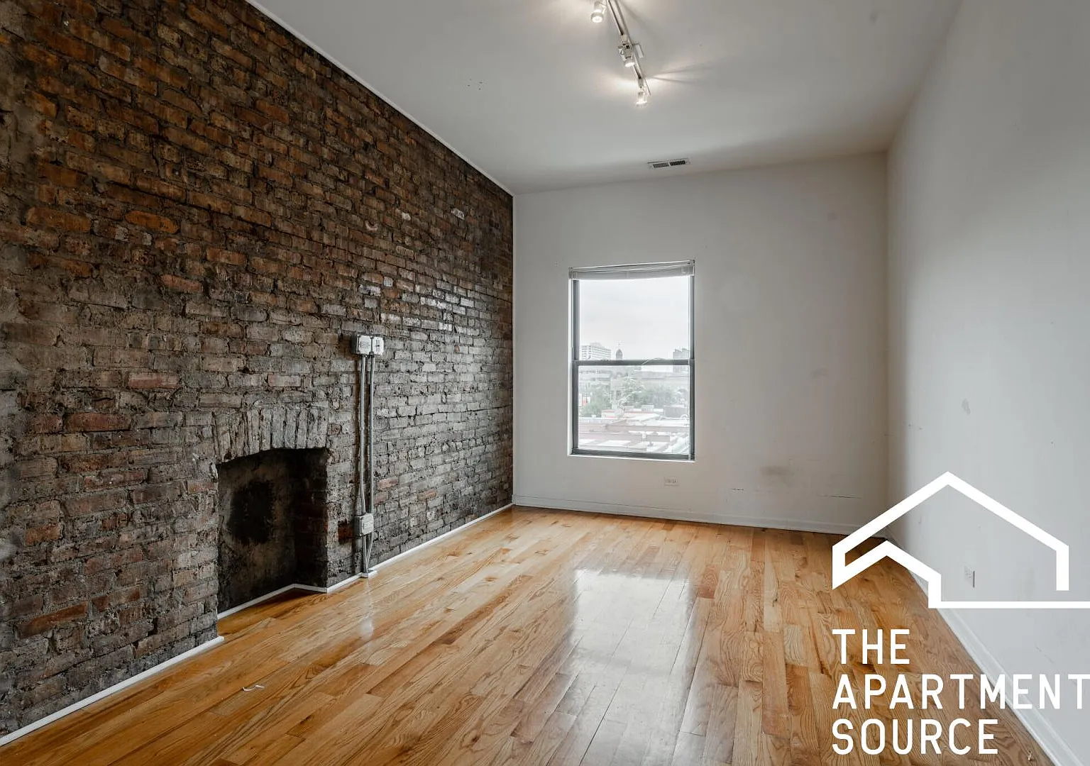 1212 West Foster Avenue #2B — Photo 1