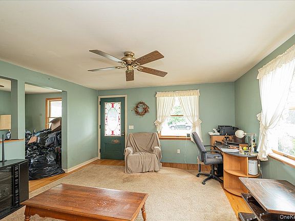 4th image of 68 Rollstone Avenue
